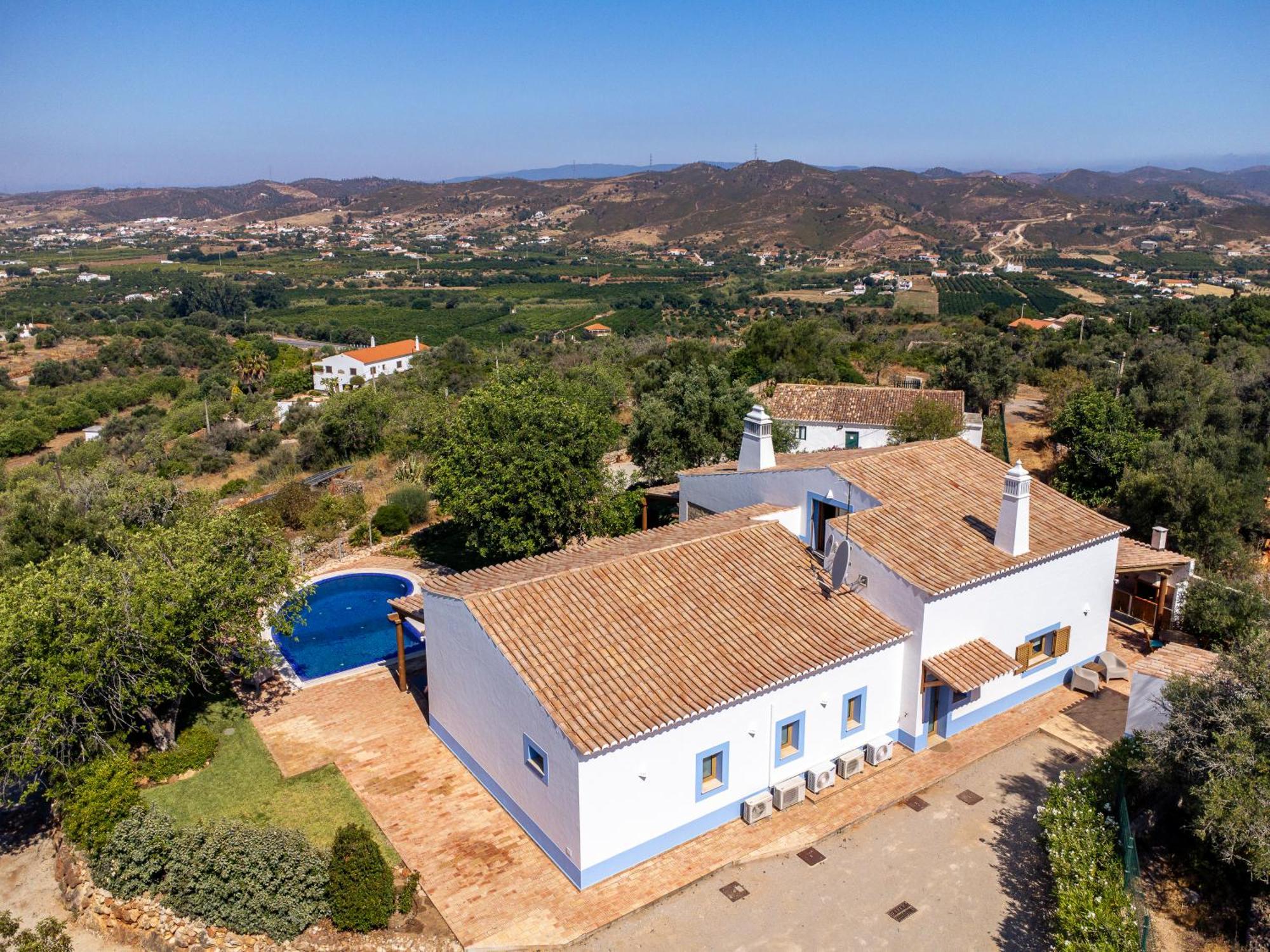Villa Monte Santo Estevao 西尔韦斯 外观 照片